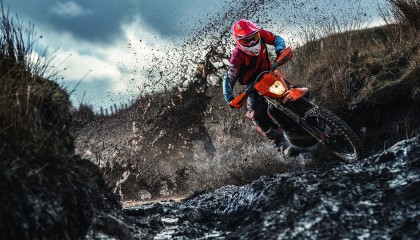 九游下载官方正版-青年天才崛起：潜力无限的新星即将爆发，年轻就要天才